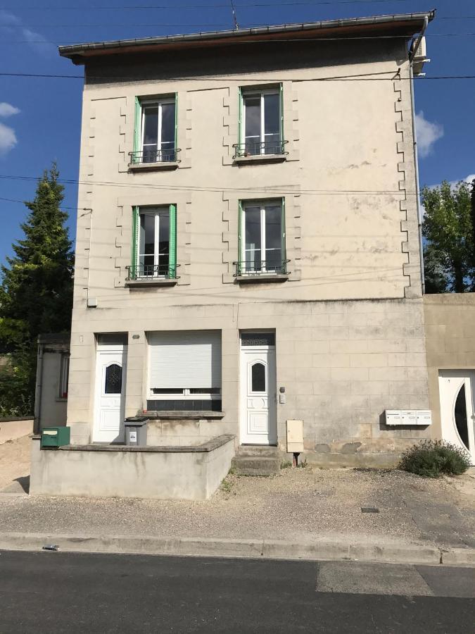 Appartement Cosy A Quelques Minutes Du Centre Chalons en Champagne Ngoại thất bức ảnh